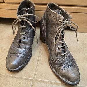 Womens Neosens Pewter Leather Heeled Edwardian/Victorian Ankle Booties EU 41